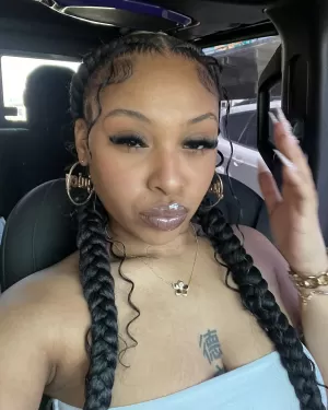 IM AVAILABLE FOR FUN - photo 4
