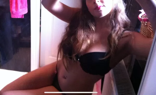 Girls wanted for adult films - photo 1