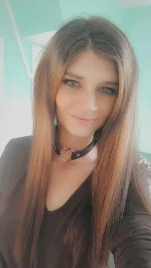 Webcam with British brunette - photo 1