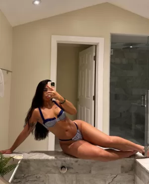  Am available  WhatsApp only - photo 1