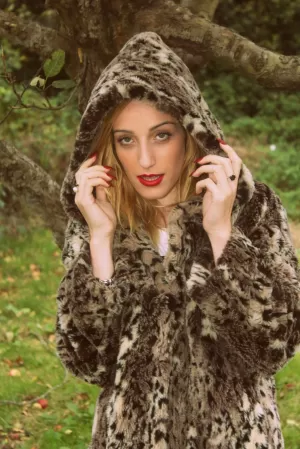 Essex Girl looking always - photo 5