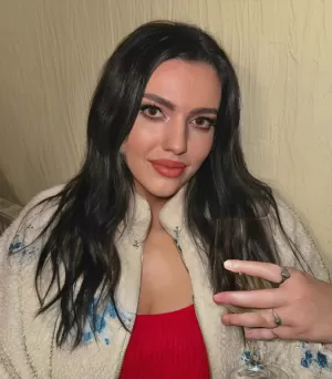 Miss Alice Louise  - photo 3