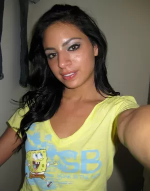 Julia Looking Hard fuck - photo 1