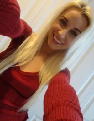 Looking fuck partner - photo 1