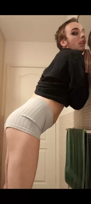 Milly miller trans model - photo 3