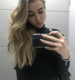 No Condom Suck Fuck Anal Whatever You Want - photo 4