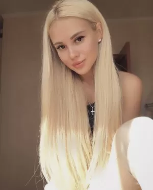 Hot   im hungry for sEX wanna FUCK me - photo 4