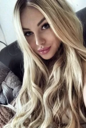 Hot   im hungry for sEX wanna FUCK me - photo 3