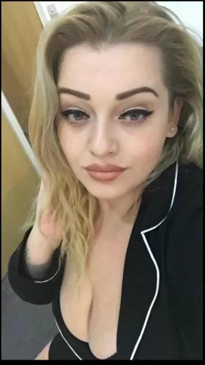 Young Tight  full on Engery - photo 3