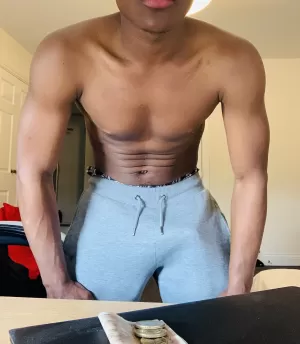 Sex buddy available  - photo 2