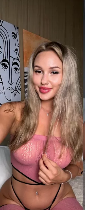 Ready to make you wank an cum on my face  - photo 3