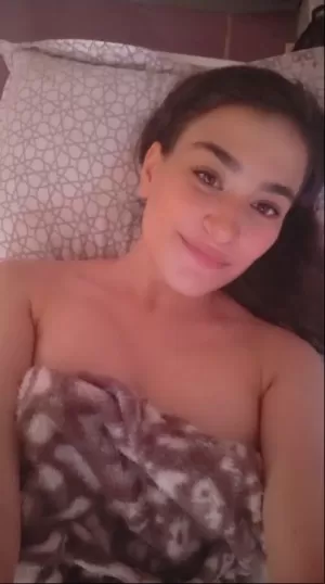 Hot girl in ur city - photo 1