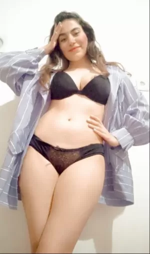 Hot girl in ur city - photo 2