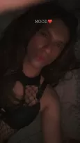 FEM CROSSDRESSER LOOKING FOR HUNG M