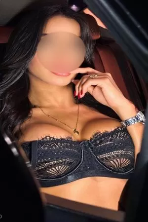Sexy Aida Escortss - photo 1